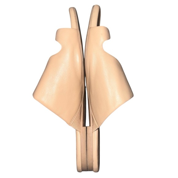 Vince Women’s Tan Leather Toe Loop Minimalist Sandals Size 10 - Picture 5 of 9